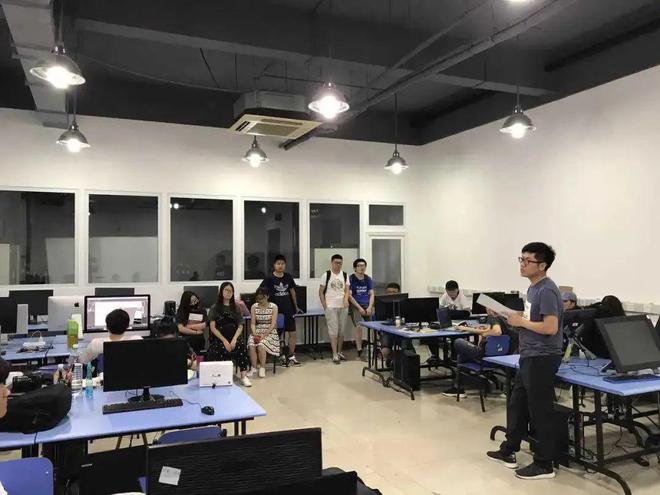 字迹潦草的孩子都后悔了！如何m6米乐练出一手好字家长再忙也要看！(图15)
